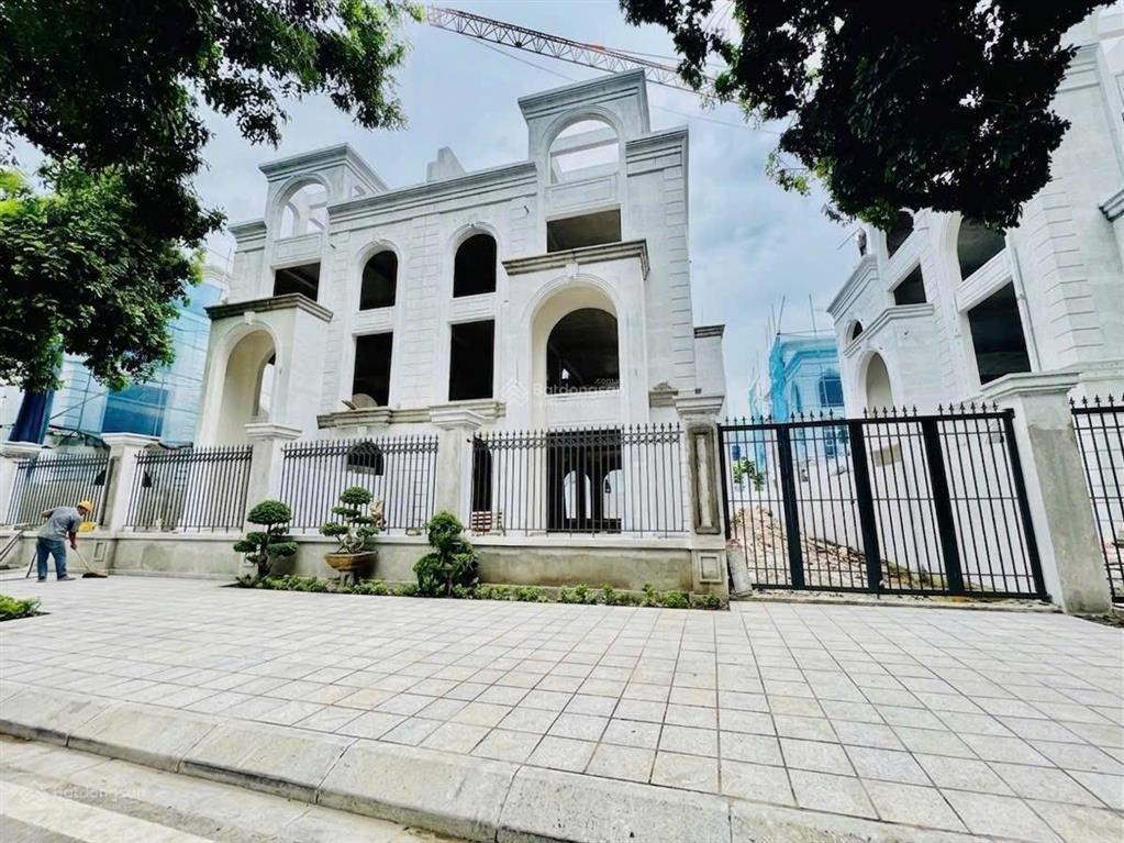 Cần bán biệt thự kđt thanh hà 225m đất giá chỉ 70tr/m2 đất nhỉnh 15 tỷ