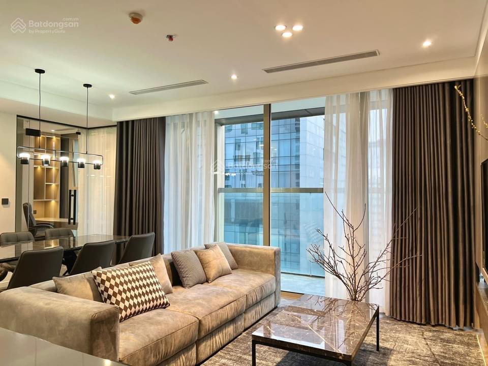 Tôi chính chủ bán góc 2pn dt 83m2 tòa golden palm, ban công đông nam, giá 7.6 tỷ bao phí