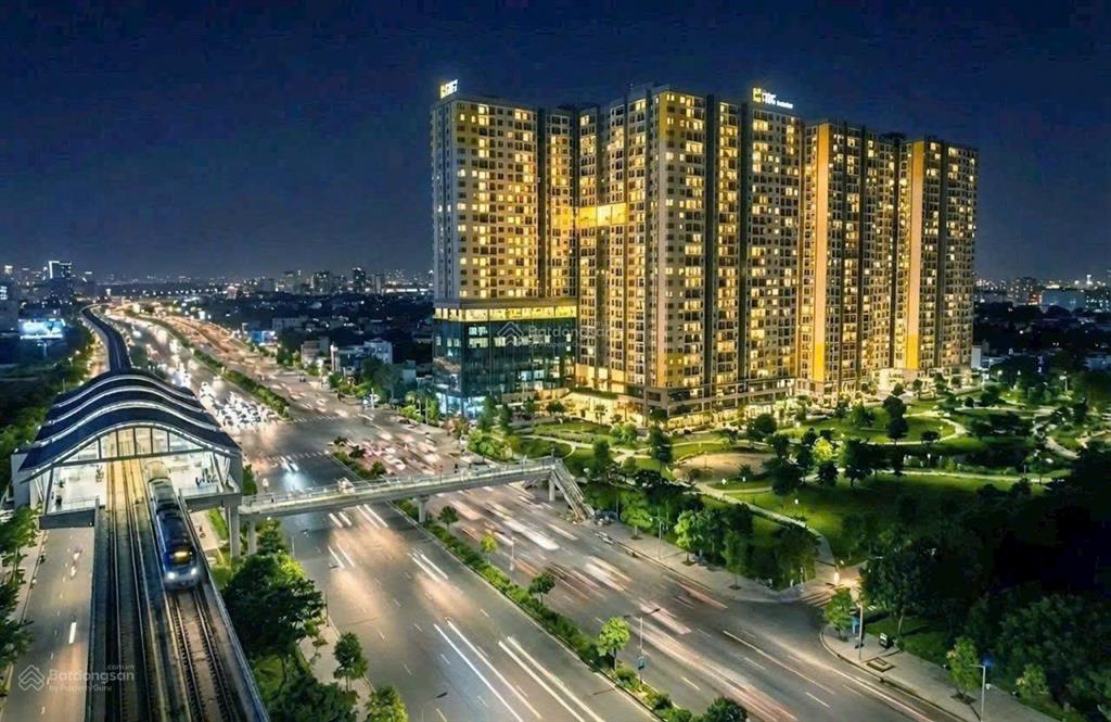 Đừng bỏ qua tin này căn hộ 99m² 3 phòng ngủ tầng đẹp view sông, hồ bơi giá 4,32 tỷ chưa vat