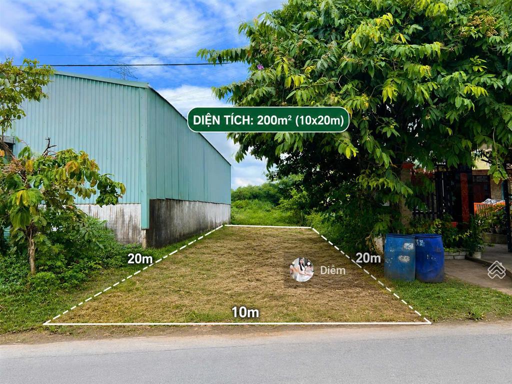 700tr sở hữu lô đất odt 200m². đ. nguyễn du nằm gần trung tâm trảng bàng, sổ hồng riêng