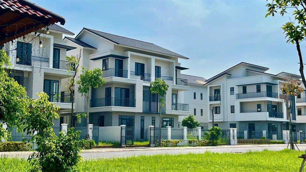 Biệt thự song lập centa riverside