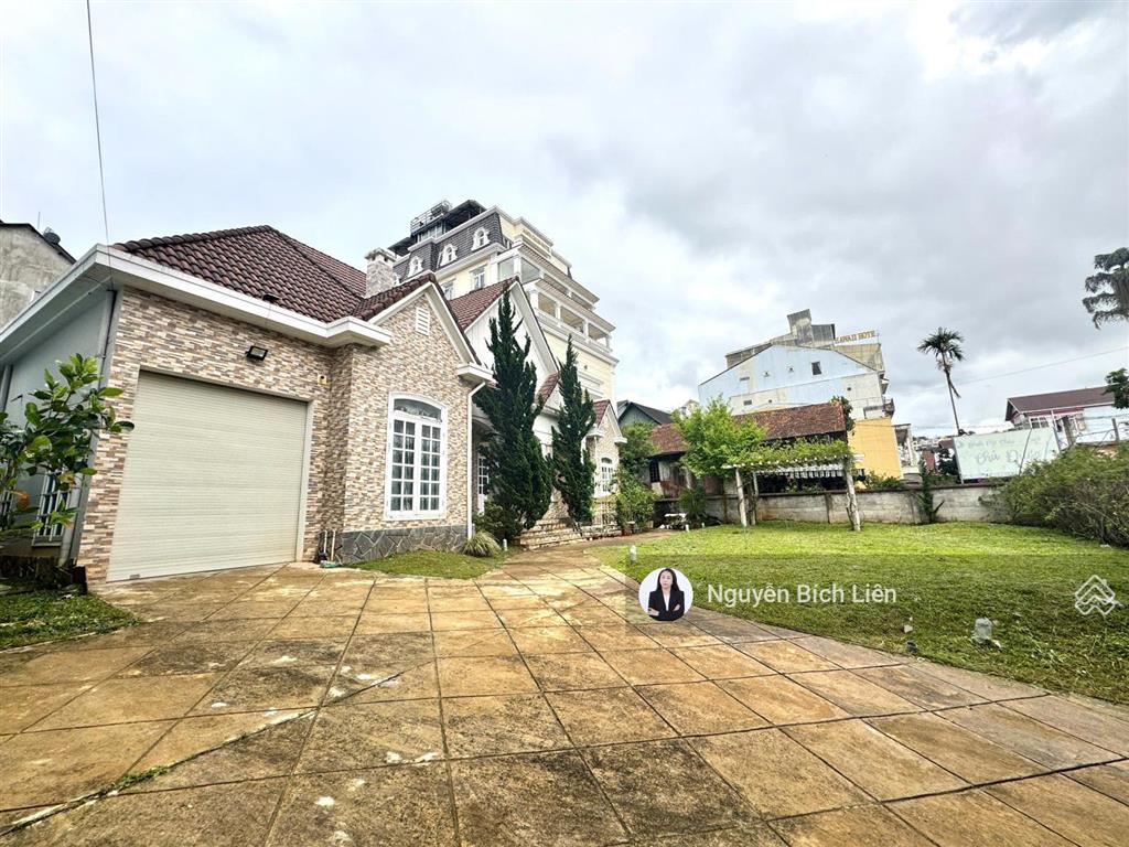 Biệt thự sân vườn 764m² mặt tiền đường đồng tâm đà lạt