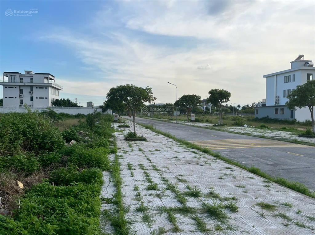 Bán đất tại khu đô thị kim sơn, mạo khê, giá 38,8 triệu / m2, 345 m2, hàng hiếm giá tốt