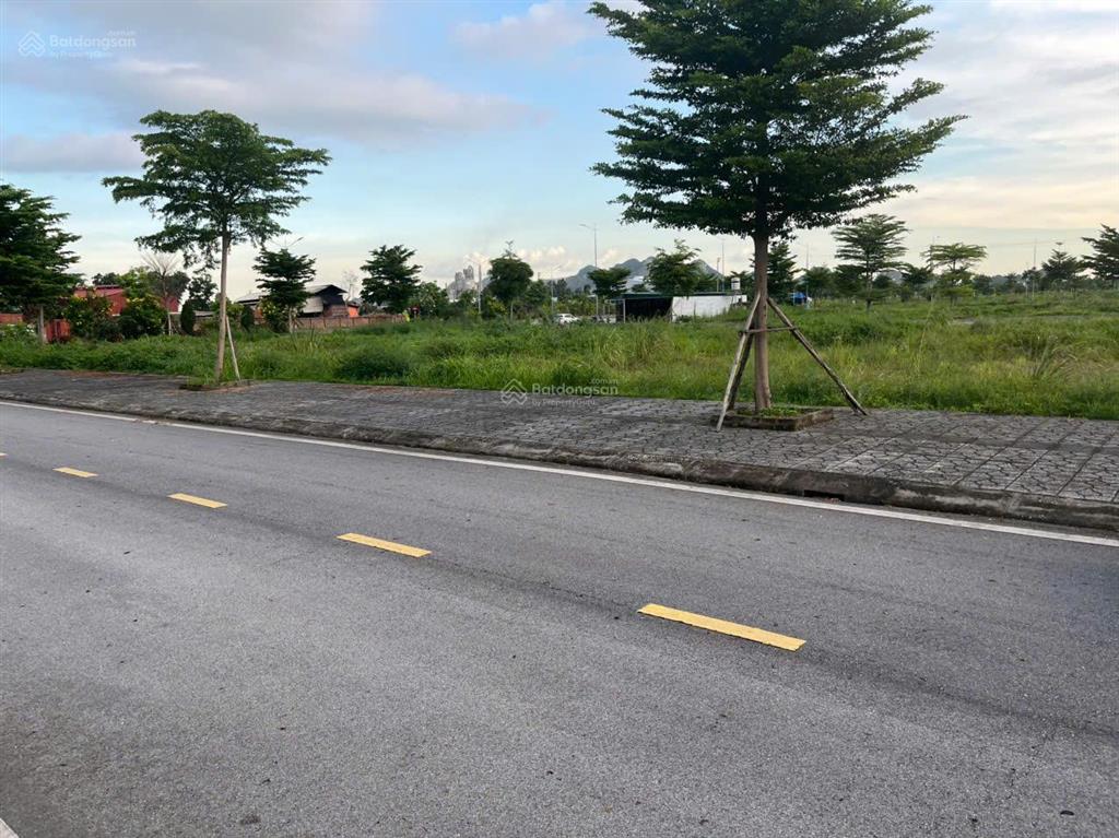 Bán đất tại khu đô thị kim sơn, mạo khê, giá 35 triệu / m2, 390 m2, hàng hiếm giá tốt