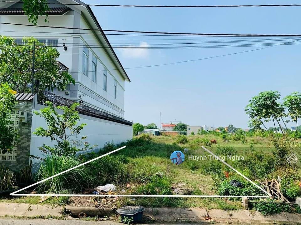 Bán gấp miếng đất shr (dt 260m² giá 890tr) đường nguyễn trọng cát kp lộc du trảng bàng