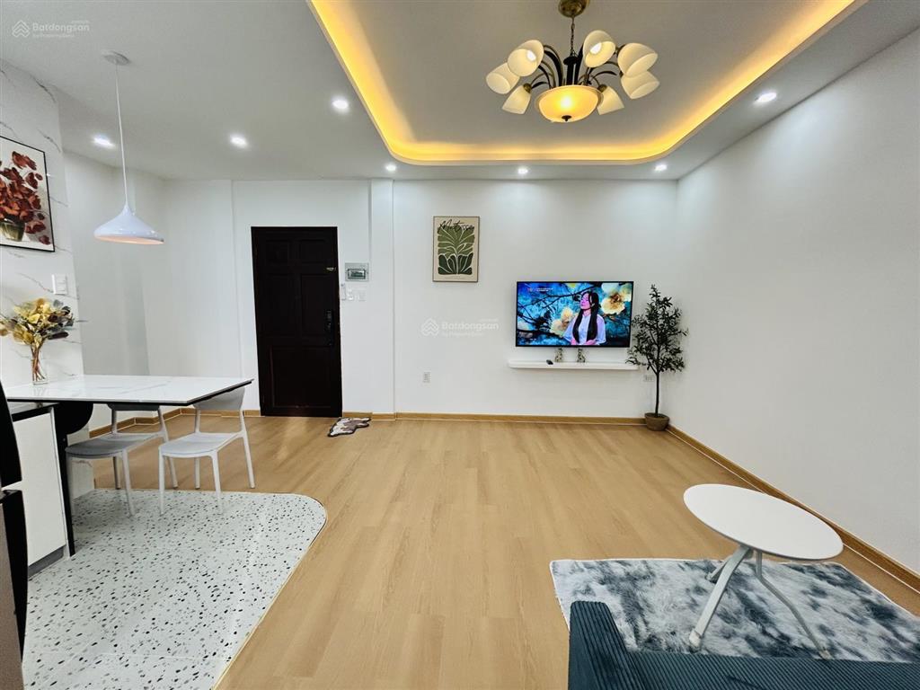 Bán cc 49m2 tại chung cư 319 lý thường kiệt, p15, q11, giá ưu đãi 2,75 tỷ