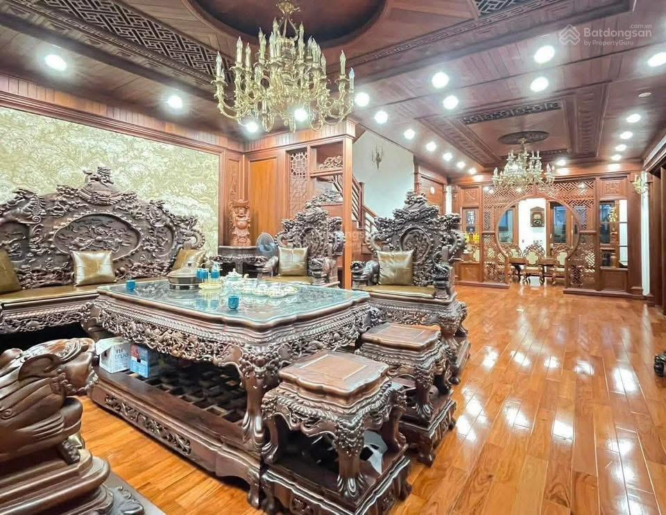 Biệt thự sân vườn siêu rẻ trung tâm tp hải phòng, nội thất xịn * 210 m² 10m mặt tiền