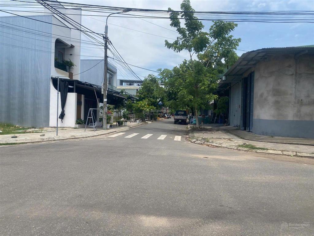 Продаётся участок, 121 м², Liên Chiểu