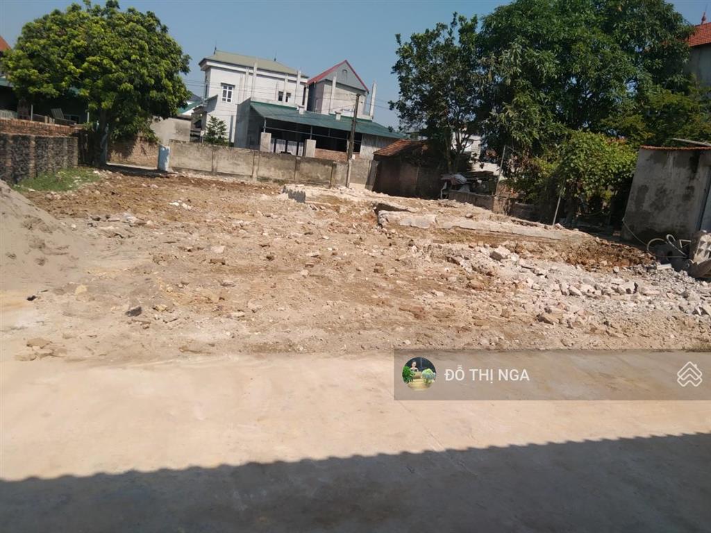 Chính chủ bán nhanh mảnh đất ở 100m² gần đhqghn giá 3,5 tỷ, ô tô vào đất. 0962 035 ***