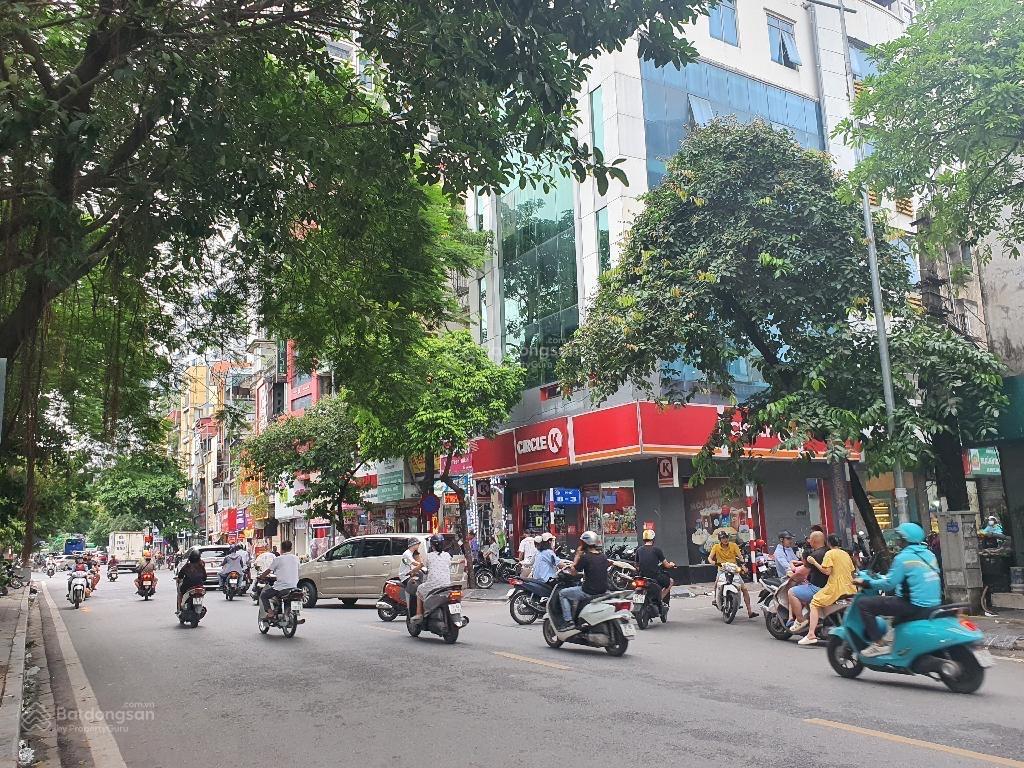 (giảm 2 tỷ) bán gấp nhà mặt phố phố 8/3 phường bạch mai, lô góc, 55m2, mặt tiền rộng, 21 tỷ