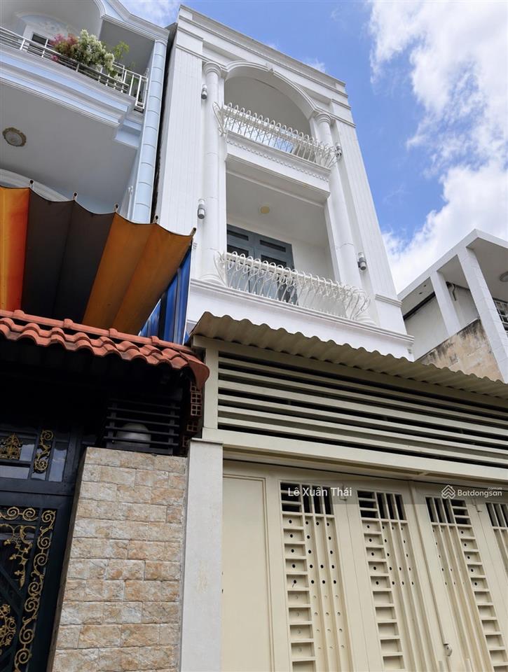 Chủ về nhà mới cần bán lại nhà tôn thất hiệp q11 4 tầng 45m² 8,2 tỷ. nhà trống ở liền