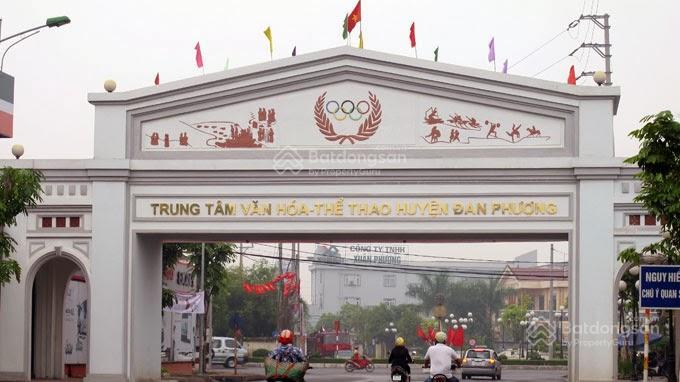Cần bán nhà mặt phố để chuyển vào sài gòn, giá tốt 59m x 3 tầng giá 9,6 tỷ