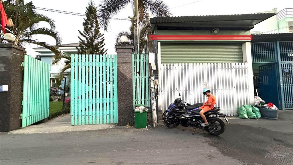 Nhà trống tiện làm kho xưởng ngay chợ chử s trần văn mười nở hậu tài lộc 158m2 4.85m (7.5m)