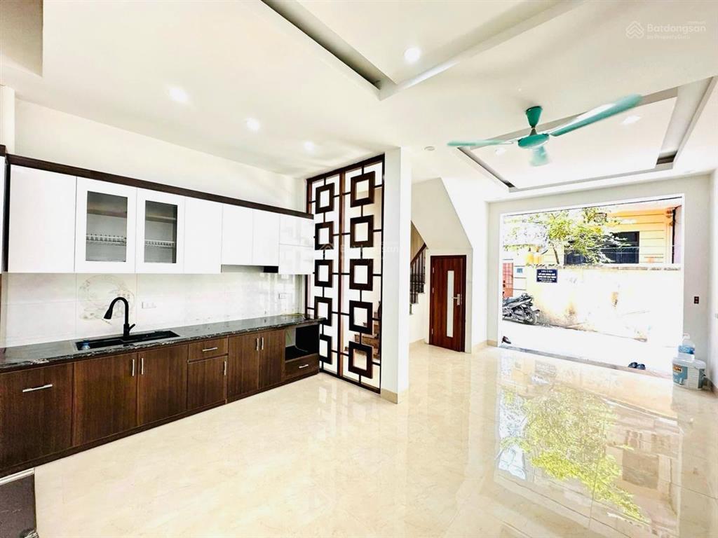 Chính chủ bán nhà hồ tùng mậu 40m² 5 tầng vị trí cực đẹp thiện chí mua ngay