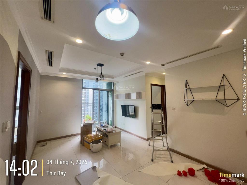 2pn c2 33.11 đã có sổ mới ký hđ thuê giá 11,9 tỷ còn tl