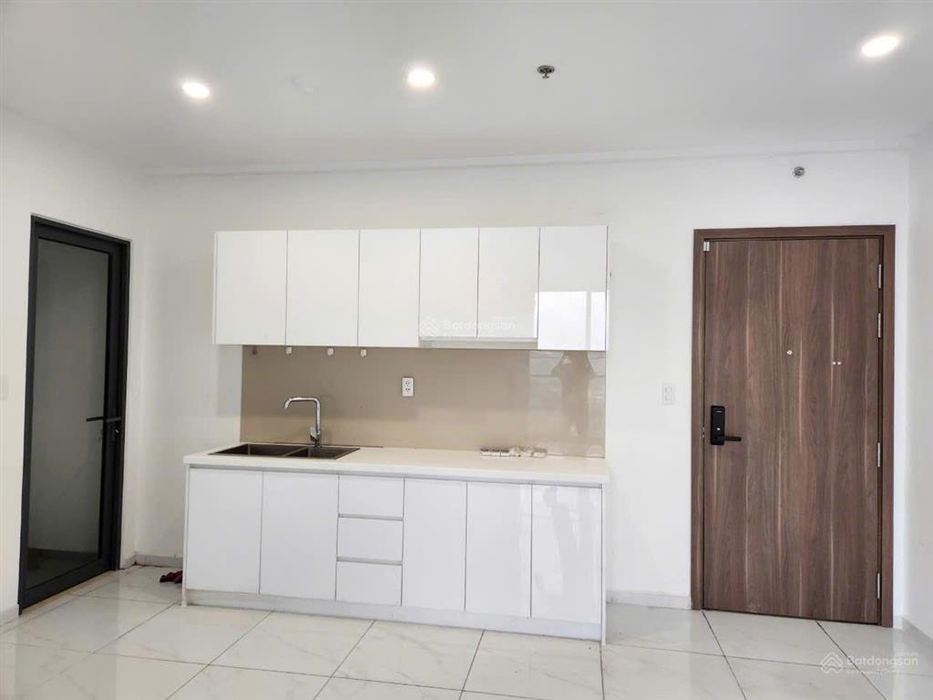 Căn 2pn d'lusso tầng cao view sông giá đã bao thuế phí