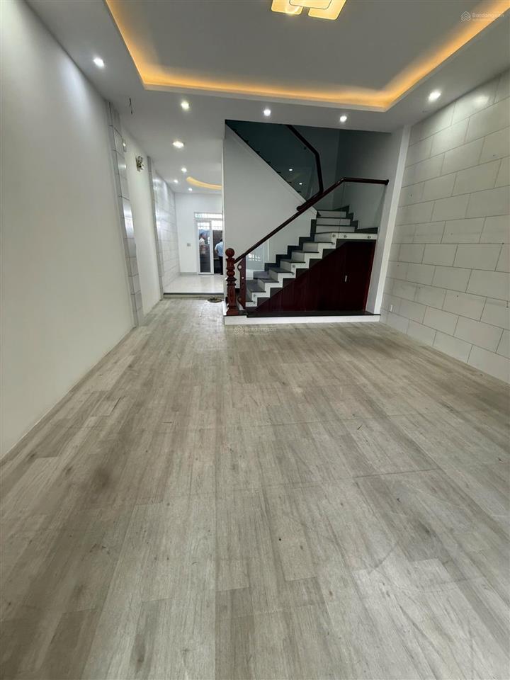Chỉ 21,5 tỷ sở hữu ngay căn nhà phố cityland garden hill gần siêu thị emart, trường học việt úc