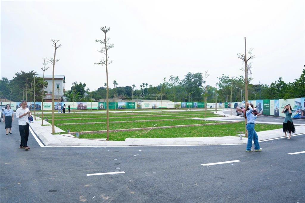 Sốc! 1,6 tỷ sở hữu 100m2 full thổ gần đh quốc gia ace đầu tư quan tâm 0913 998 ***