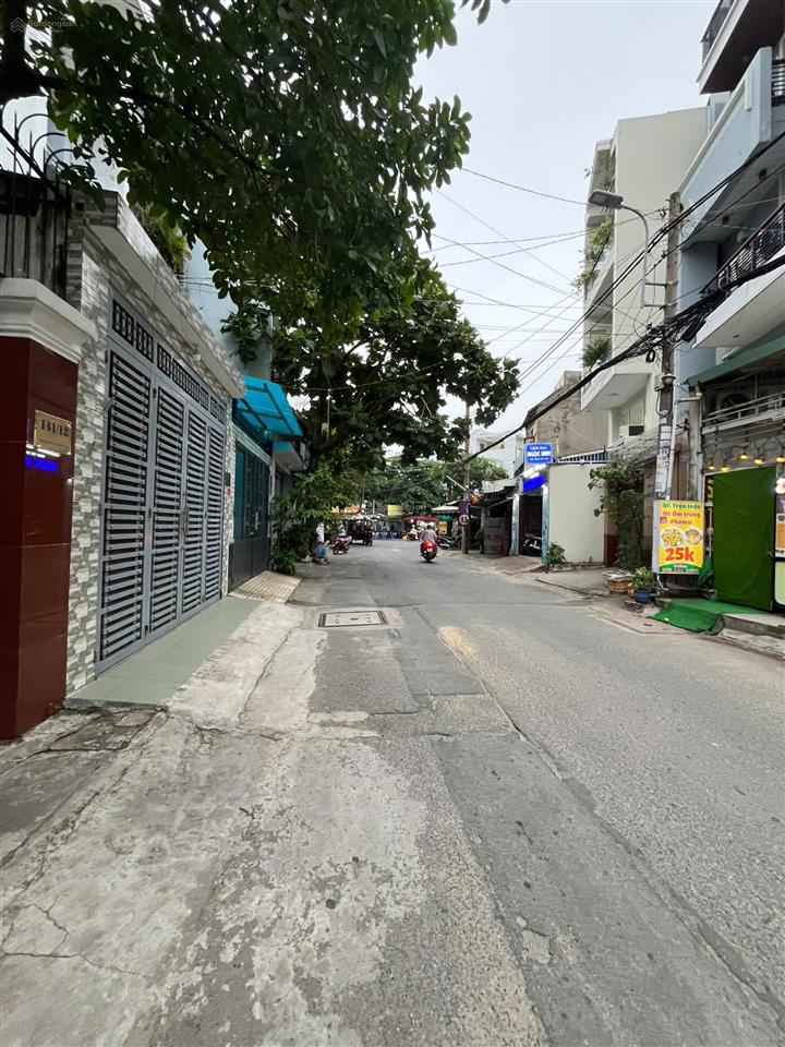 Tòa nhà 60 chdv full nội thất thu nhập 250 tr/tháng hẻm xh dương quảng hàm gò vấp, gần đh văn lang