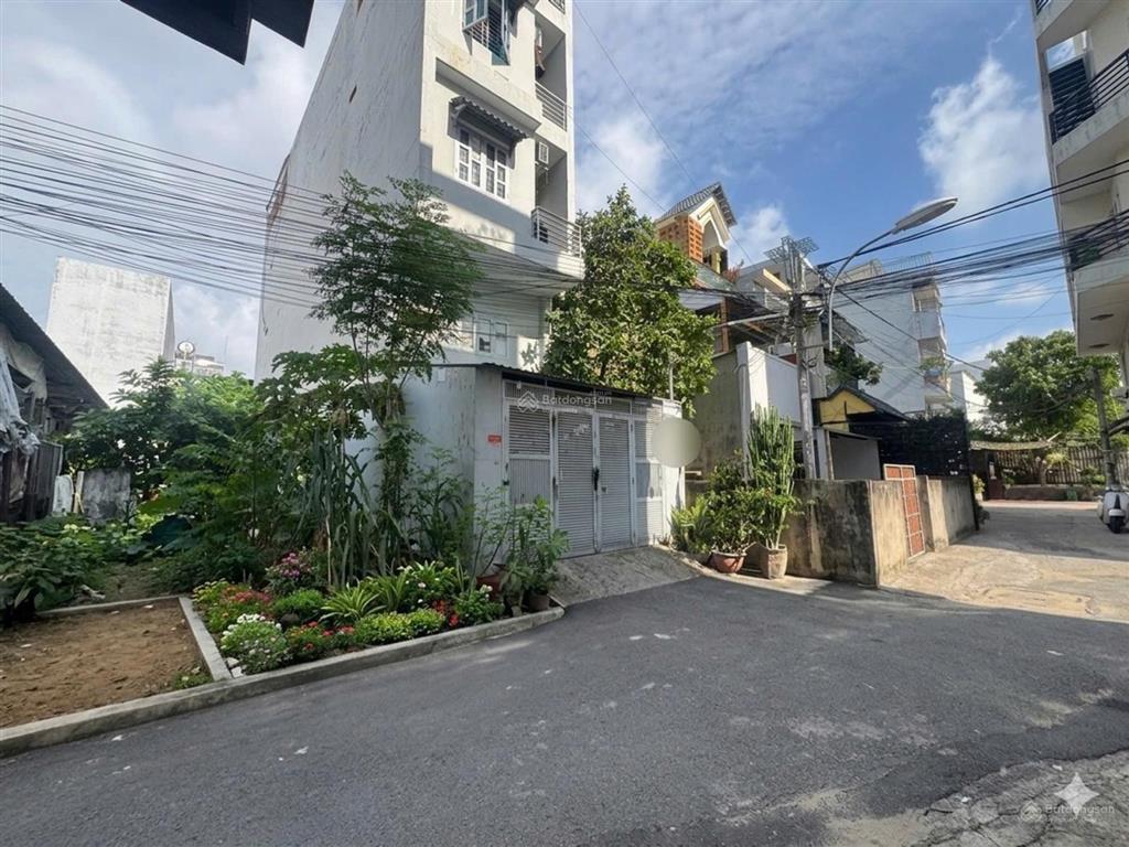 108m². khu được xây cao tầng vị trí đẹp ngay lê văn thọ