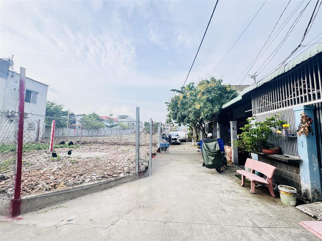 Bán đất hẻm ô tô quốc lộ 13 gần chung cư urban green vạn phúc city. sổ hồng riêng