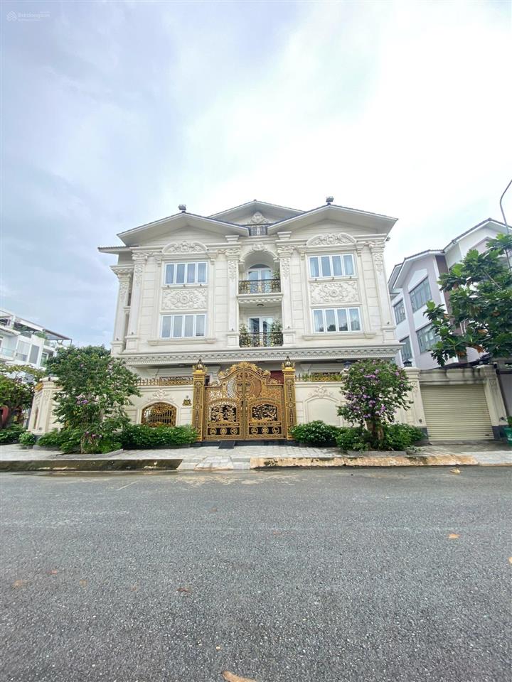 Bán biệt thự 240m2, khu đặng thùy trâm, ngay công viên 15x16m, 3 tầng, gara ô tô 30 tỷ