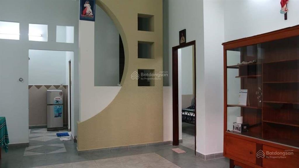 Chính chủ bán nhà hẻm đẹp lê quang định, p11, bình thạnh dt khủng 5.6x11m trệt 2 lầu st