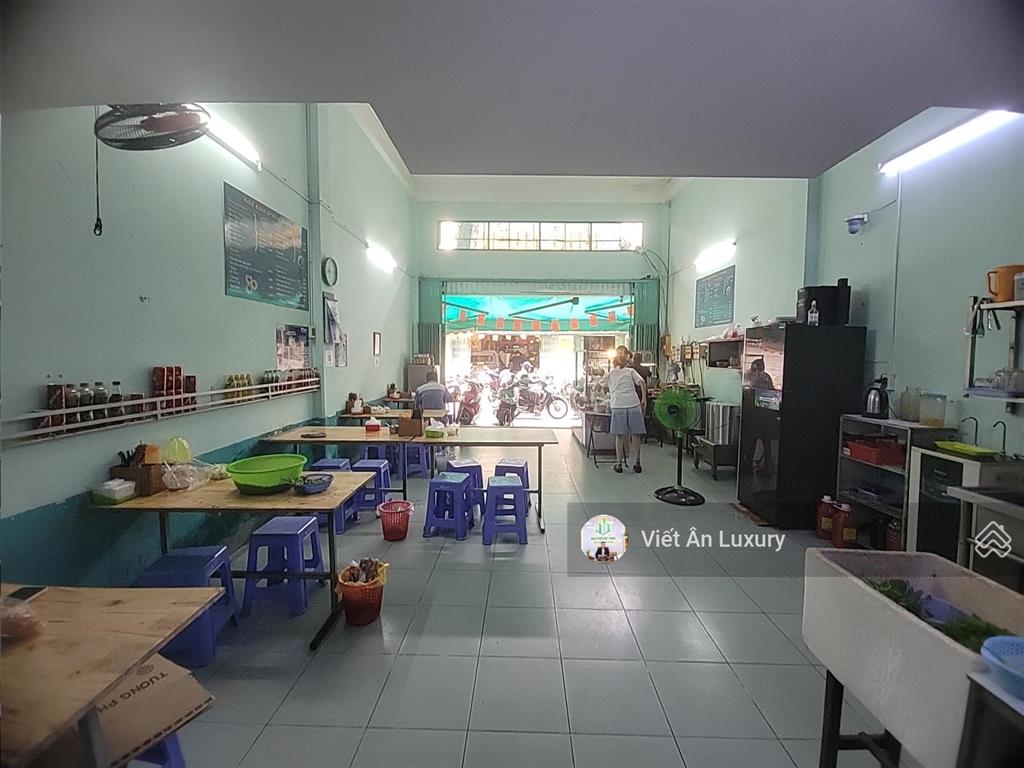Bán nhà hxh nguyễn đình chiểu quận 3 ngay chợ bàn cờ. 66,4m2 ngang hơn 5m. vị trí kd tốt