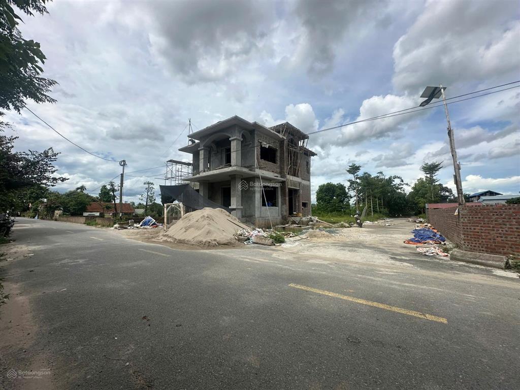 Chủ gửi bán gấp lô 213m, gần biển,trung tâm tt cồn,nam định.nằm trong lõi đặc khu kinh tế.giá 1.3ty