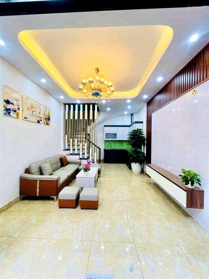 Nhà đẹp lĩnh nam 40m2 4 tầng 7,35 tỷ 20m ra ô tô tránh ở ngay!
