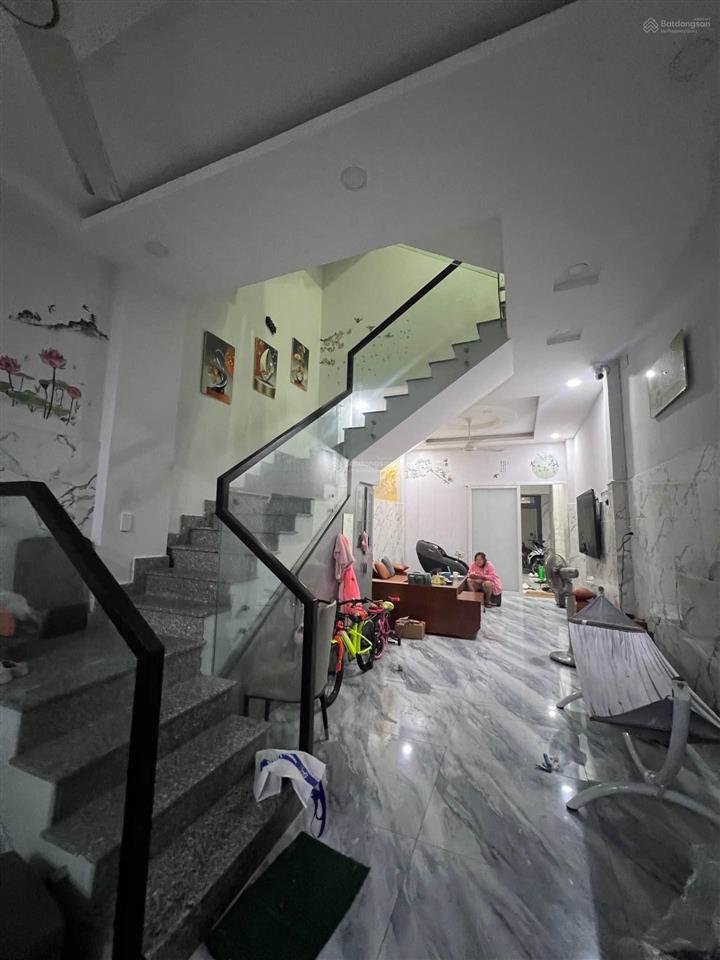 Bán nhà q2, mặt tiền đường số cạnh ngay nguyễn duy trinh và lê văn thịnh, giá 15,3 tỷ