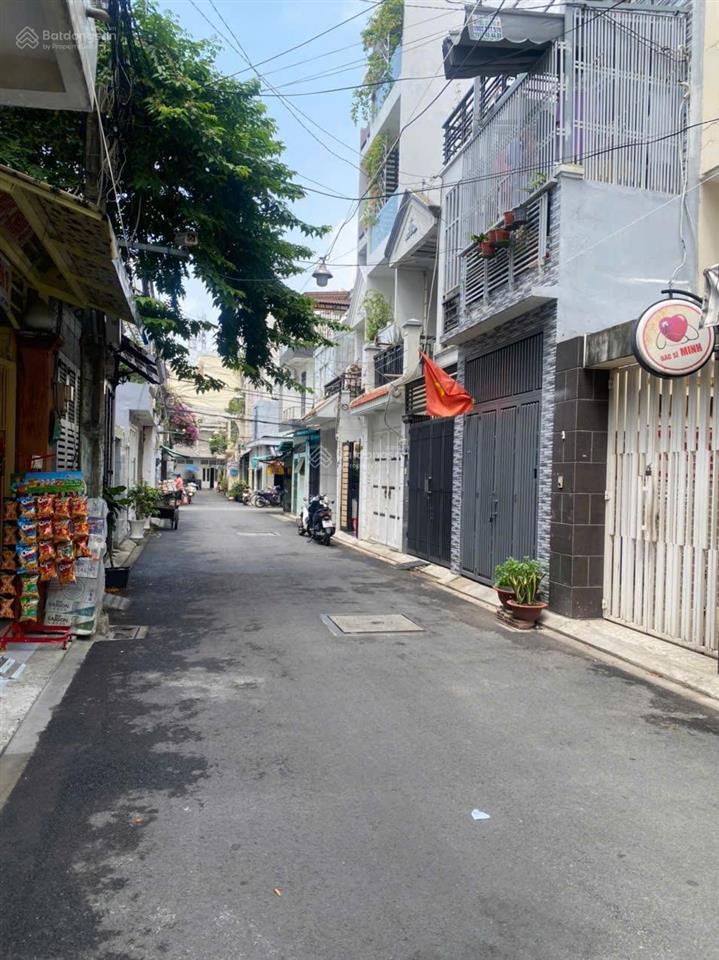 Chính chủ bán nhà đang ở hẻm xe hơi trải nhựa 6m 529/ huỳnh văn bánh 2 lầu 40m2