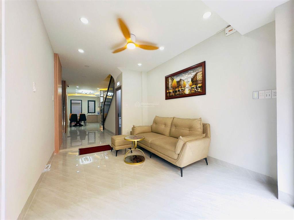 Bán nhà mặt tiền đường phùng văn cung, 2 tầng, 46m2, giá 9,9 tỷ ( tl chính chủ)