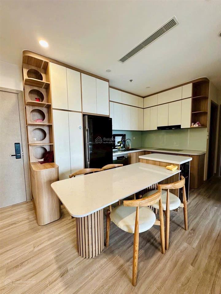 Căn 2 ngủ góc mua ở cực đẹp 74m full đồ giá 4,950 tỷ bao phí