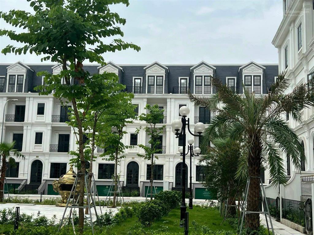 Mới ra căn liền kề jade square 116m² 35 tỷ, 0915 568 ***