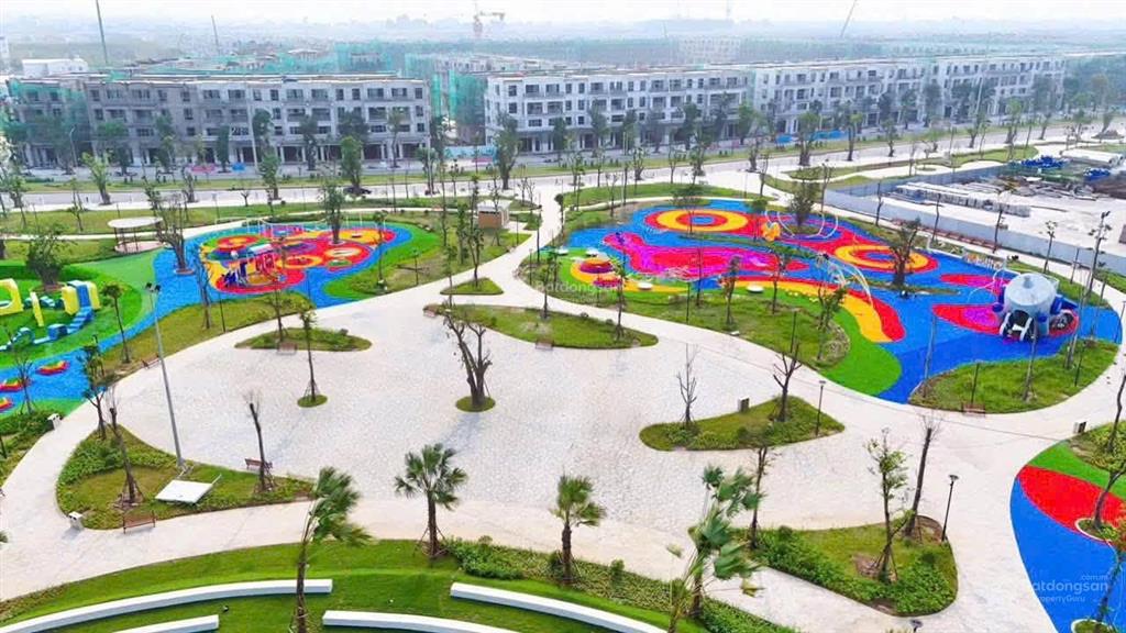 Bán gấp 14 tỷ căn 104m đn chưa kể được áp ngay voucher. mặt đường lớn kinh doanh. nhận nhà ngay