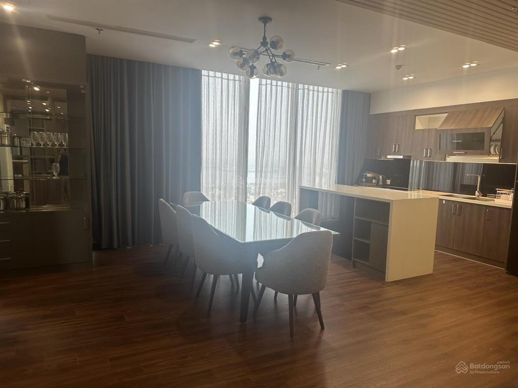 Chính chủ gửi bán penthouse cao cấp tại tòa m1 vinhomes metropolis, 29 liễu giai, ba đình 271m2