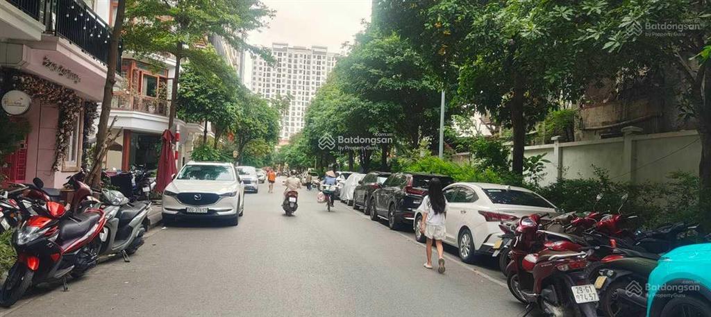 Bán gấp căn liền kề shophouse a10 nguyễn chánh kinh doanh sầm uất 75m2 34 tỷ 0915 568 ***
