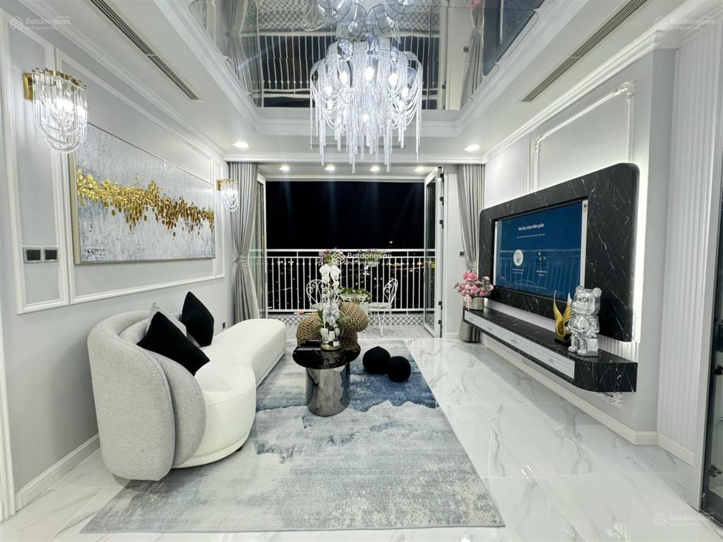 Bán gấp căn hộ carillon 5 2pn, 2wc, 75m2 tại lũy bán bích, tân phú, giá 3,7 tỷ. 0939 271 ***