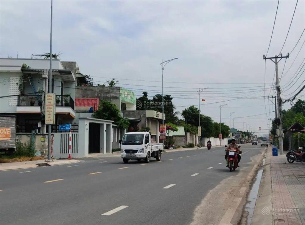 Bán đất đường xe tải gần mt nguyễn chí thanh ngang 5m xd tự do dân trí 245m² chỉ 3.5 tỷ tl