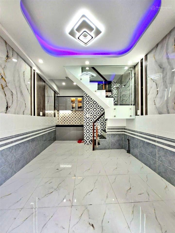 Nhà bán quận 7 huỳnh tấn phát gần quận 4
