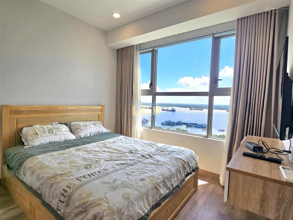 Bán căn hộ sky 89, diện tích 72m2 view sông, full nội thất, giá 5.49 tỷ, sổ hồng sẵn