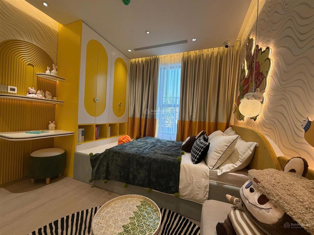 Trực tiếp cđt phú mỹ hưng, 3pn 94m2, giá 4,5 tỷ căn góc, ls 0%, view sân golf, xem nhà 0909 719 ***