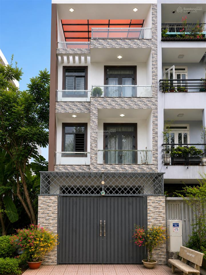 Nhà phố sadeco phước kiểng a, 13,2 tỷ, 95m², 4pn, 5wc, pháp lý đầy đủ