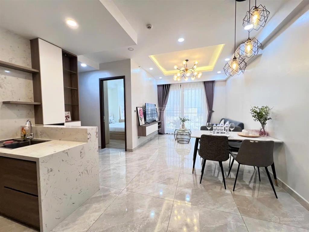Hot! 2pn tầng 19 view sông, full nội thất đẹp, tặng kèm ô đậu xe giá nổi bật 9,6 tỷ allin
