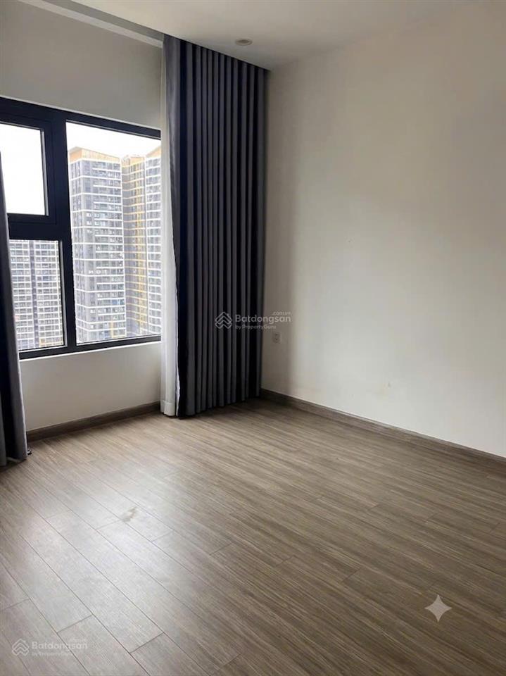 Bán căn 2pn 2wc khu origami vinhomes grand park diện tích 59m2 hướng đông nam giá bán 2 tỷ 850tr