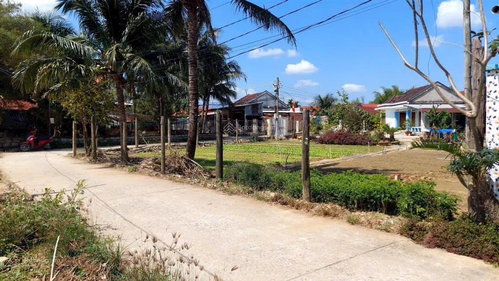 Bán đất đường thông diên điền, diên khánh, giá chỉ 810 triệu