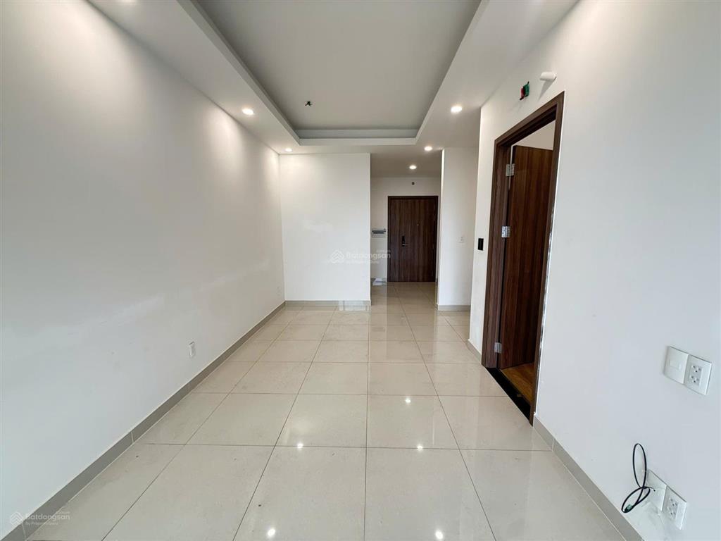 Bán căn hộ 2pn 2wc q7 riverside mặt tiền đường đào trí view sông giá 3 tỷ 950 0902 537 ***