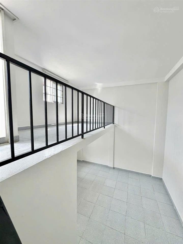 Căn hộ becamex định hòa. lầu 2, có sổ hồng. giá tốt 500 triệu. nhà mới đẹp