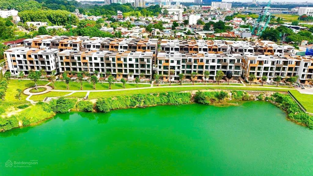Biệt thự alta villa view hồ 2 mặt tiền ở sang, kinh doanh thuận, giữ giá trị lâu dài